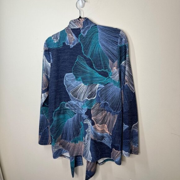 Chico’s Flowing Petals Lightweight Open Front Mermaid Print Jacket Size Small - Picture 11 of 16